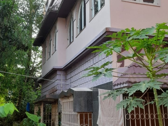 2 Katha Land with House For Sale in Kolkata
