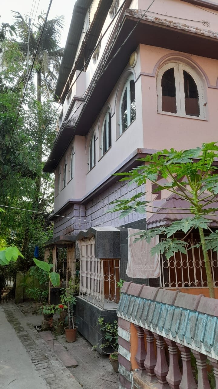 kumar 2 Katha Land with House For Sale in Kolkata
