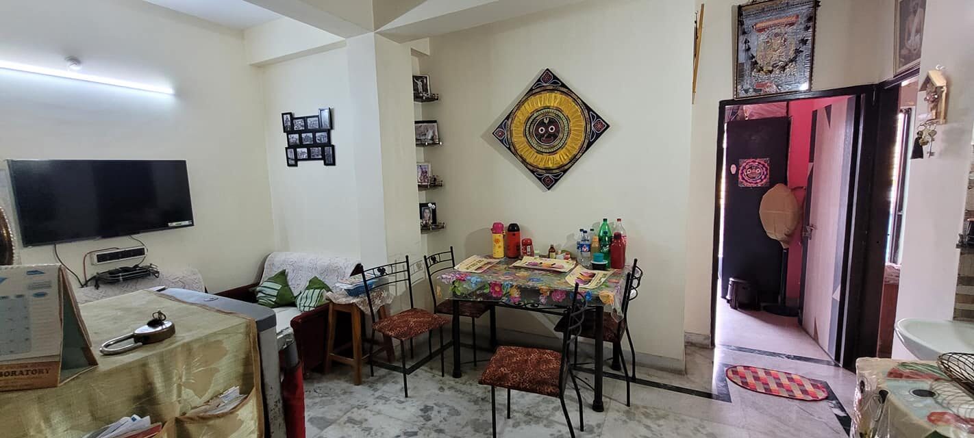 lp 2 Bedroom Apartment for Sale in Kolkata