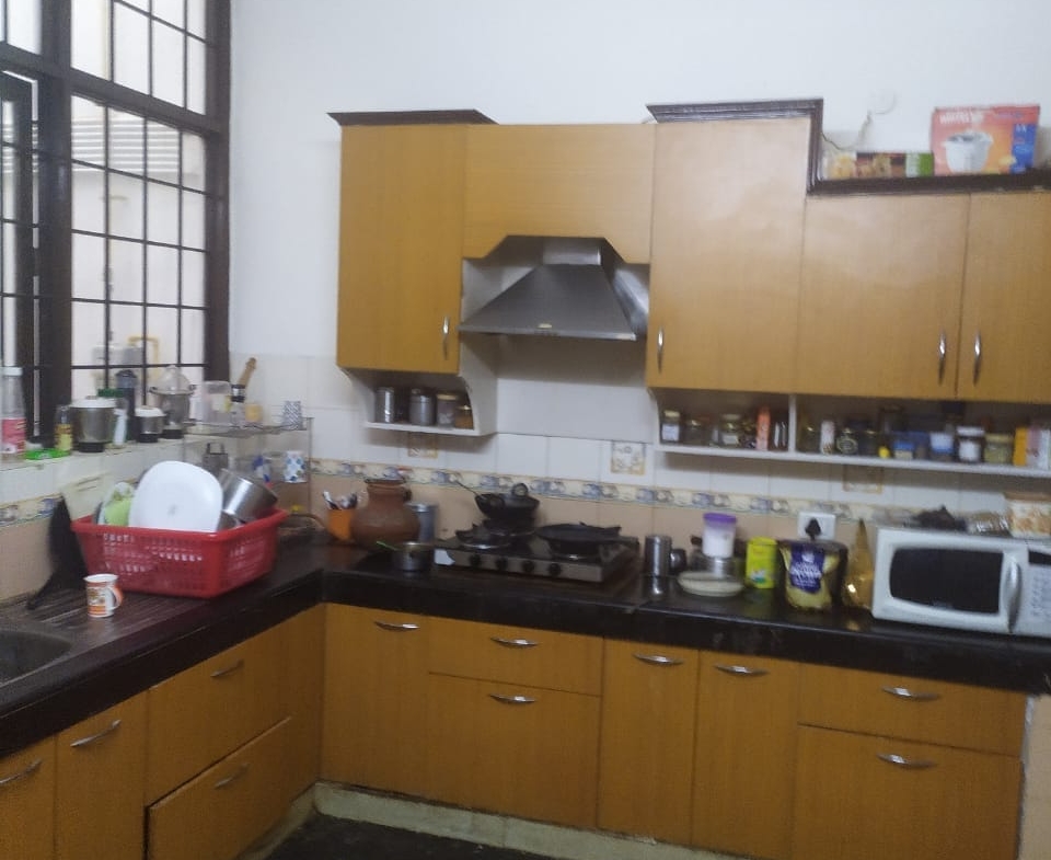 7 Bedroom  Bangalow for Sale in Noida