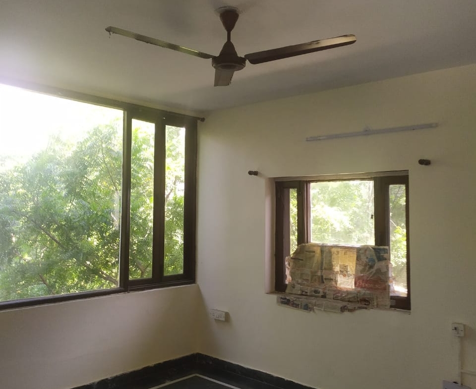 7 Bedroom  Bangalow for Sale in Noida