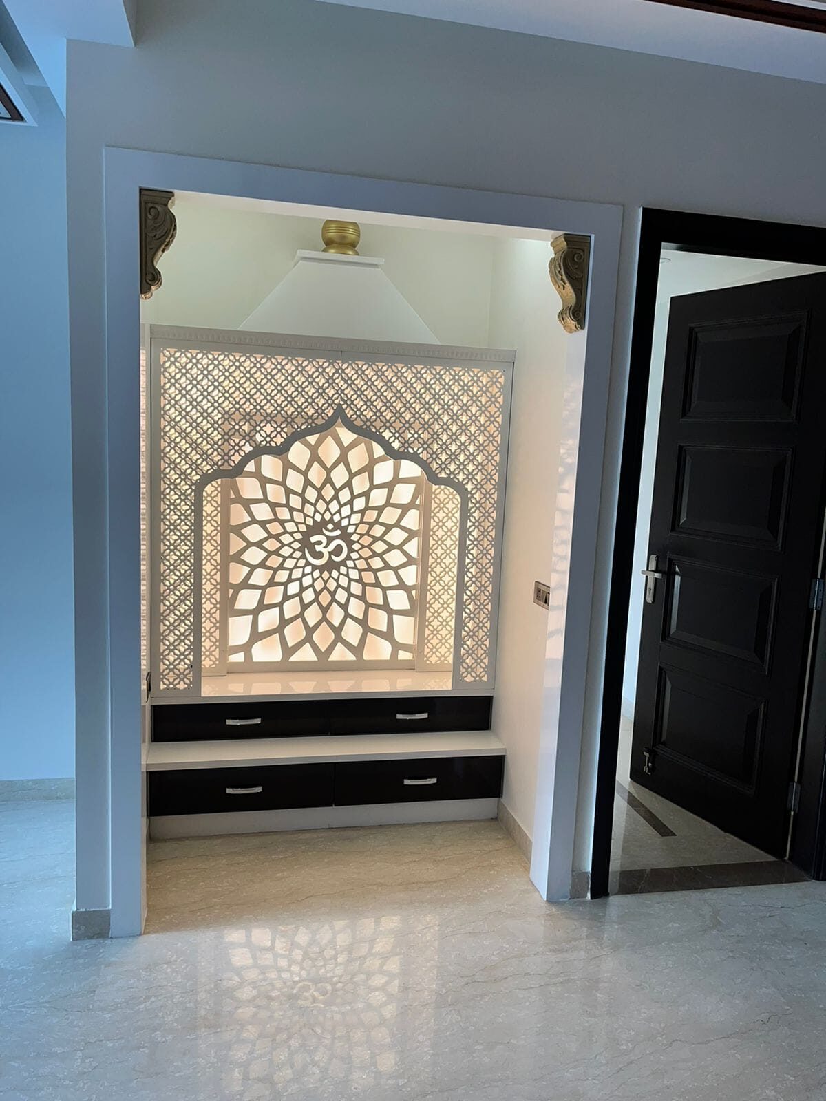 muk3 4 BHK Semi furnished available For Rent in South City 2, Gurugram
