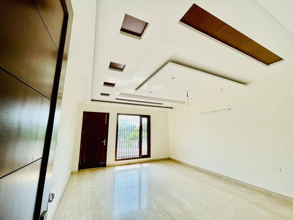 3 Bedroom House for Sale in Noida