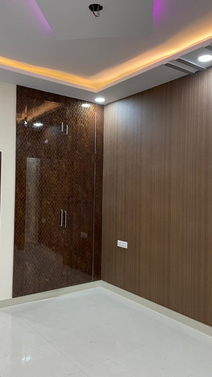 no3 2 Bedroom Flat for Sale in Noida, Uttar Pradesh