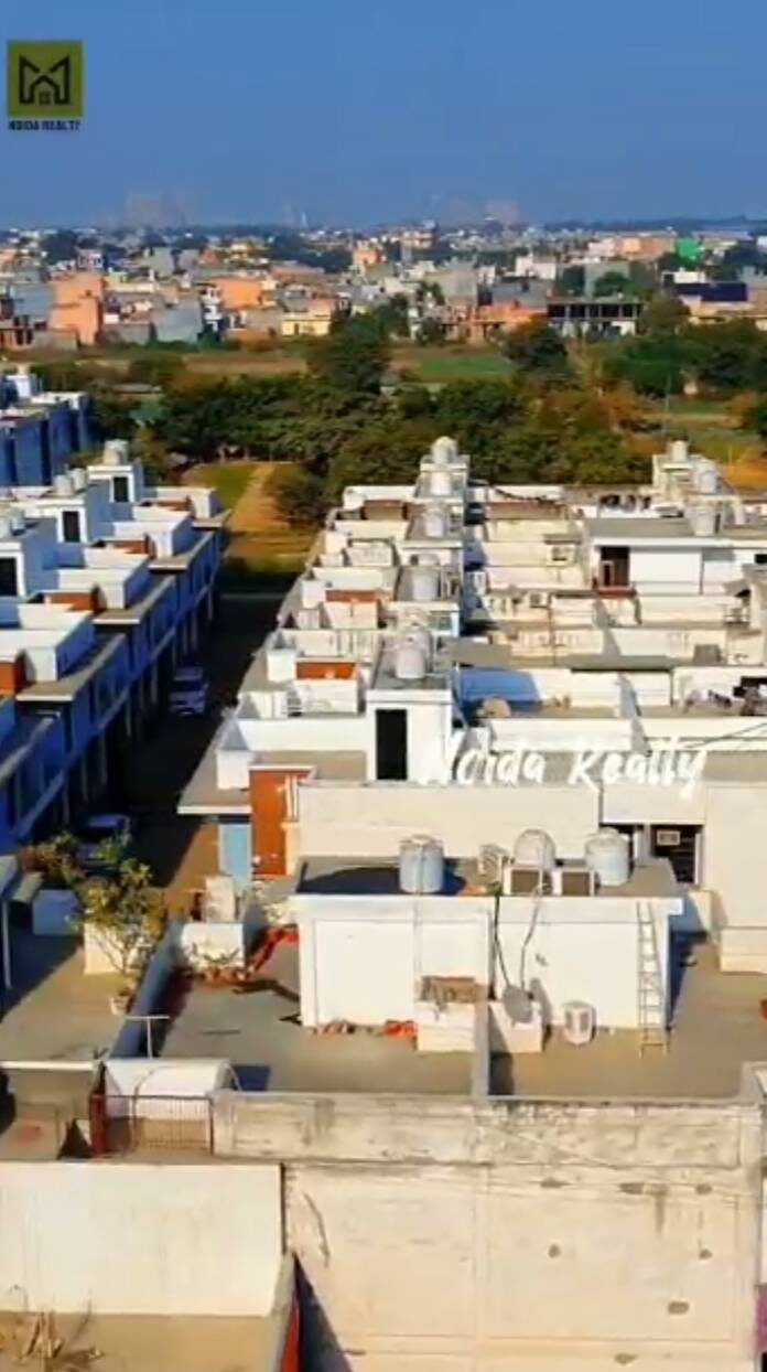 po 3 and 4 Bedroom Duplex villa for Sale in Noida