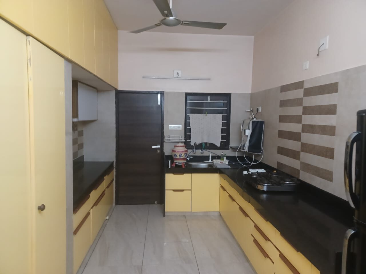 ra3 4 Bedroom House for Sale in Ahmedabad