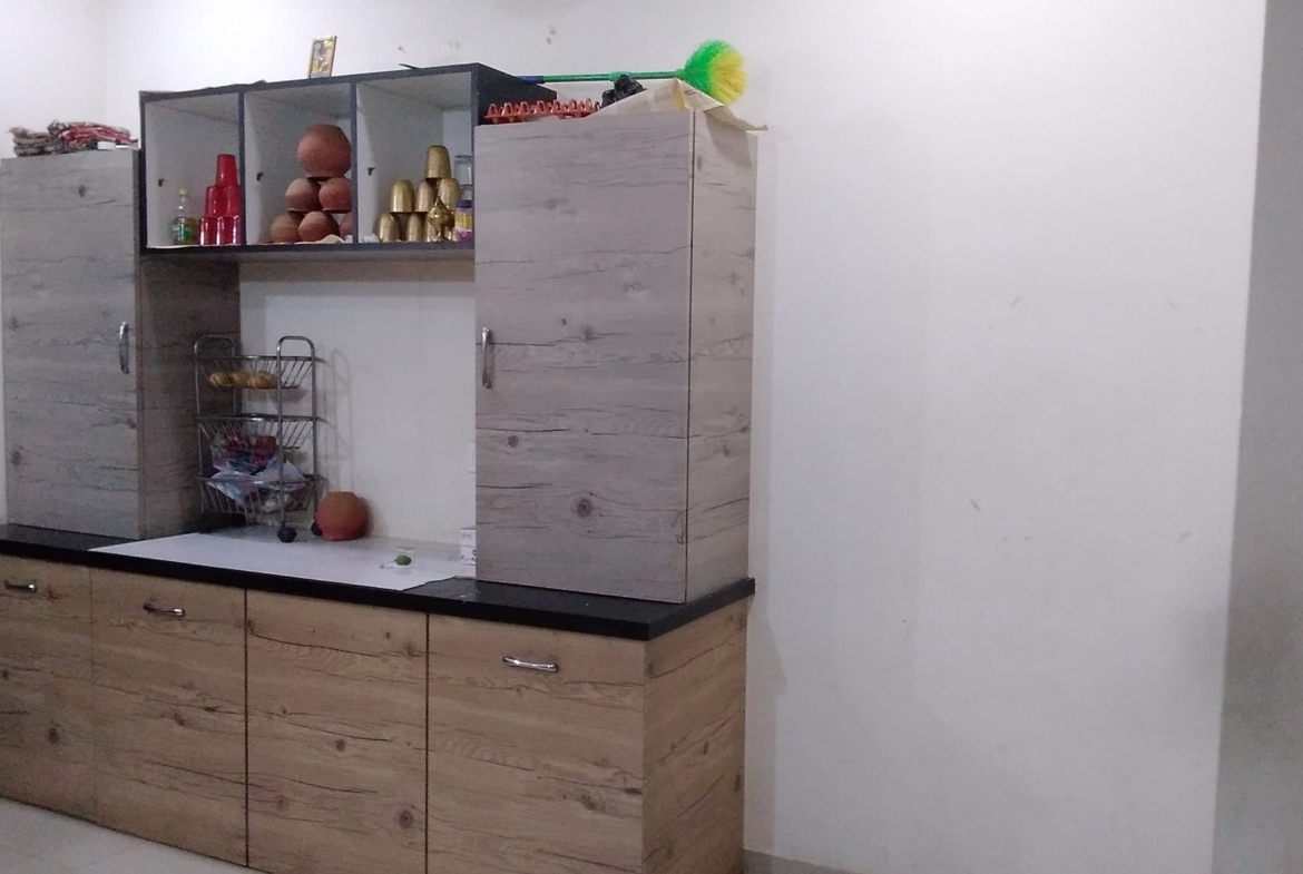 Semi furnished 3 Bedroom Flat for Sale in Anand, Gujarat