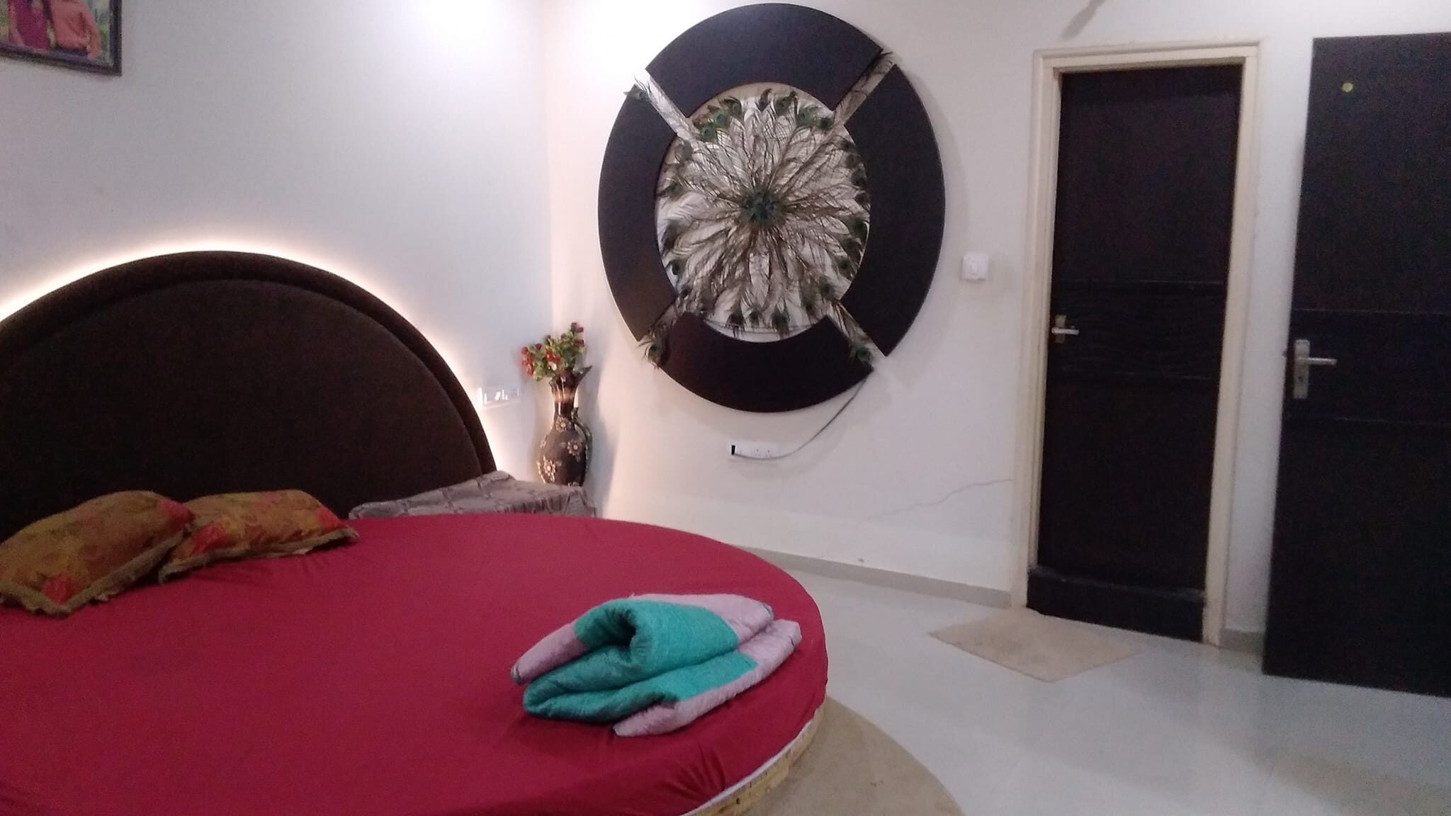 rg7 Semi furnished 3 Bedroom Flat for Sale in Anand, Gujarat