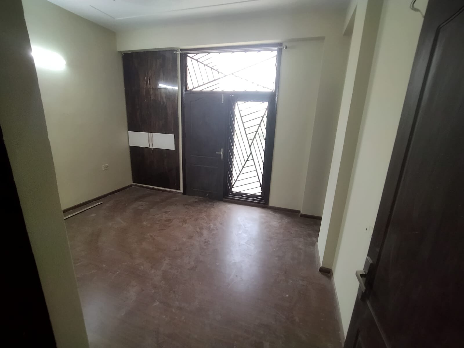 4 Bedroom Villa for Sale in Noida Extn.