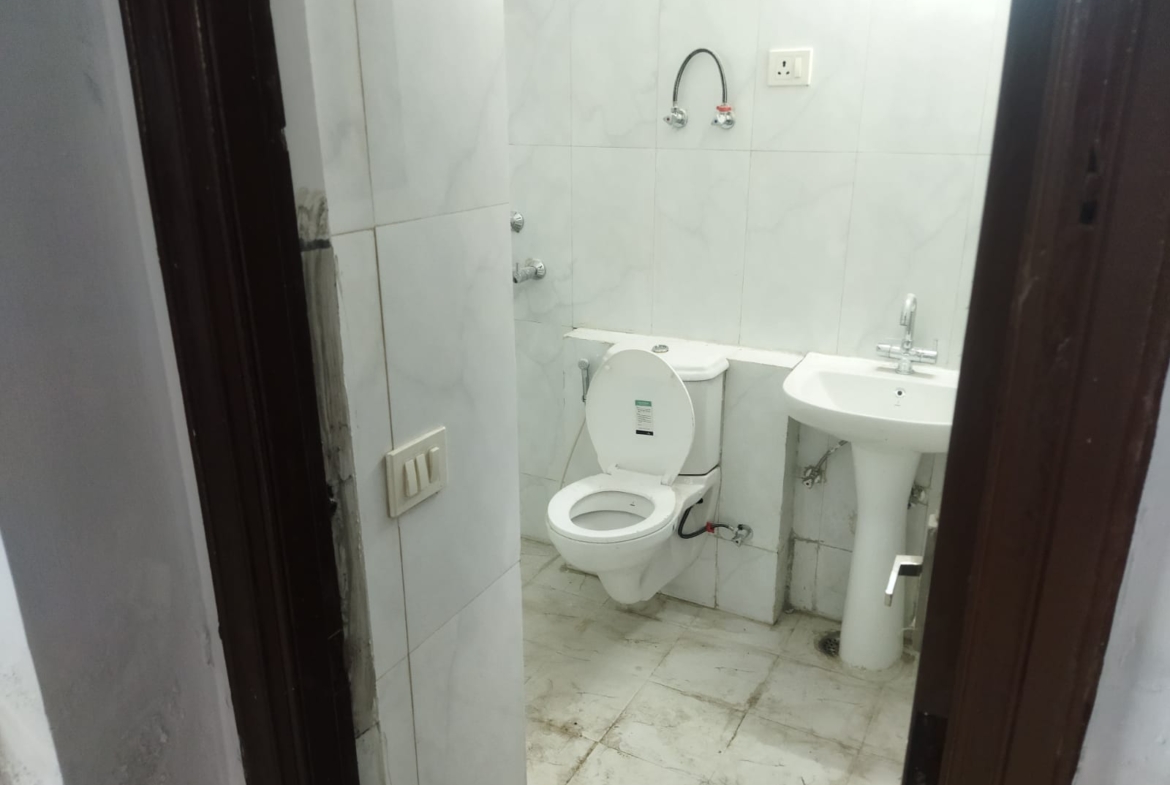 4 Bedroom Villa for Sale in Noida Extn.