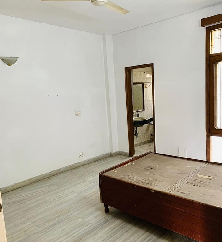 2 Bedroom Semi Furnished Brand New Flat for Rent in Saket, Delhi