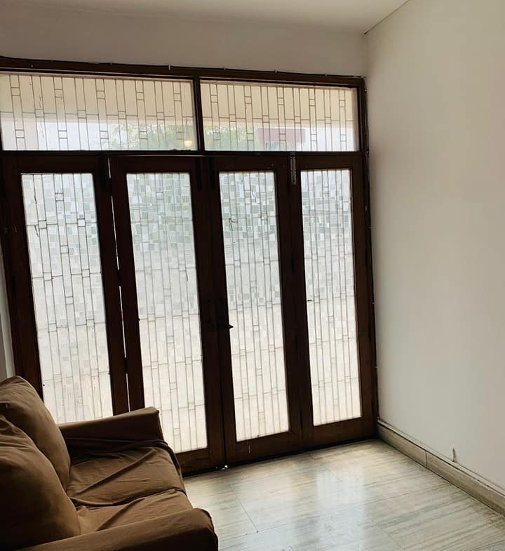 2 Bedroom Semi Furnished Brand New Flat for Rent in Saket, Delhi