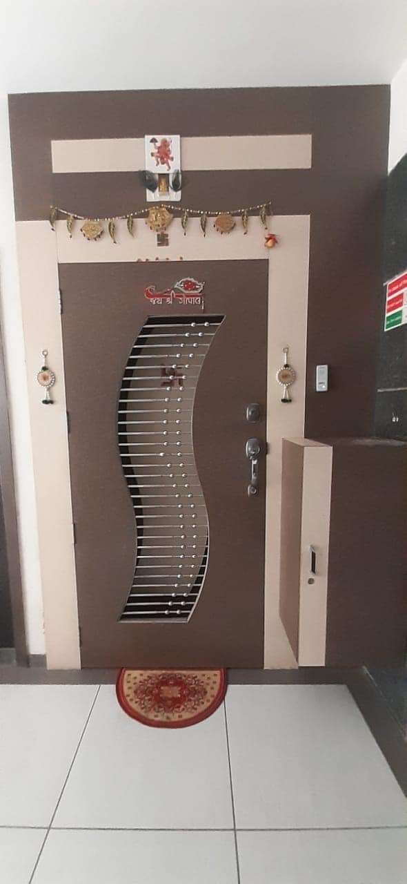 x1 2 Bedroom Flat for Sale in Ahmedabad