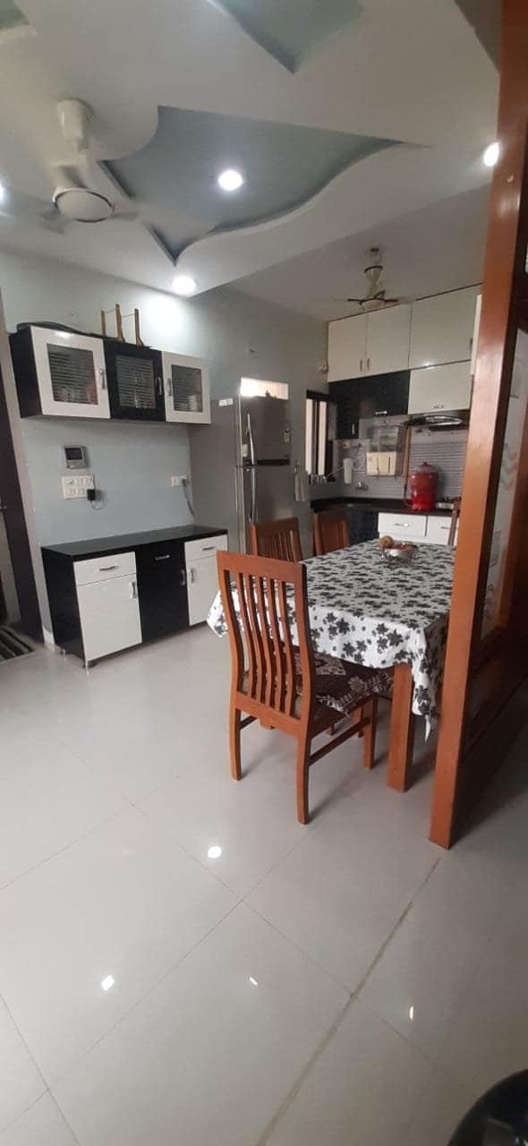 x6 2 Bedroom Flat for Sale in Ahmedabad
