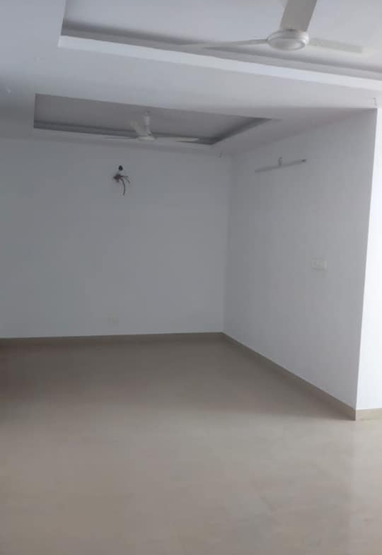 3Beds 3 Baths Flat for sale at Rolex apartment Faizabad