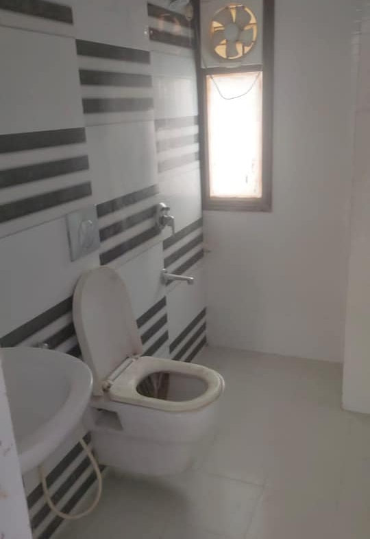 3Beds 3 Baths Flat for sale at Rolex apartment Faizabad