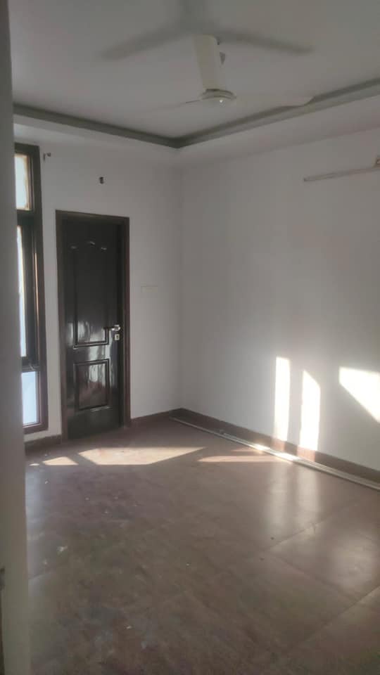 3Beds 3 Baths Flat for sale at Rolex apartment Faizabad