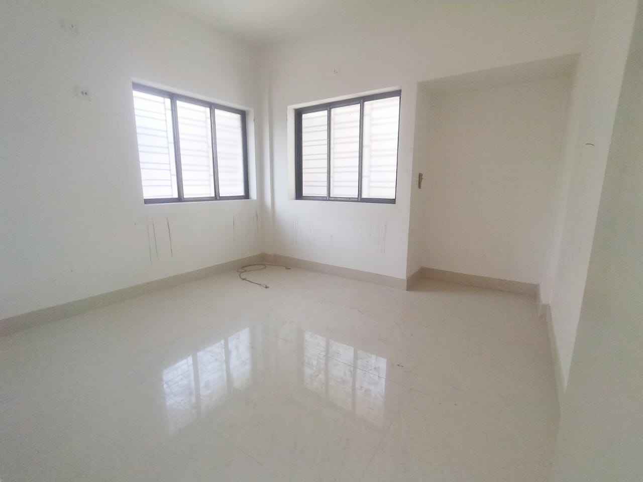 bn3 3 Beds 2 Baths – Apartment for Sale in Kolkata