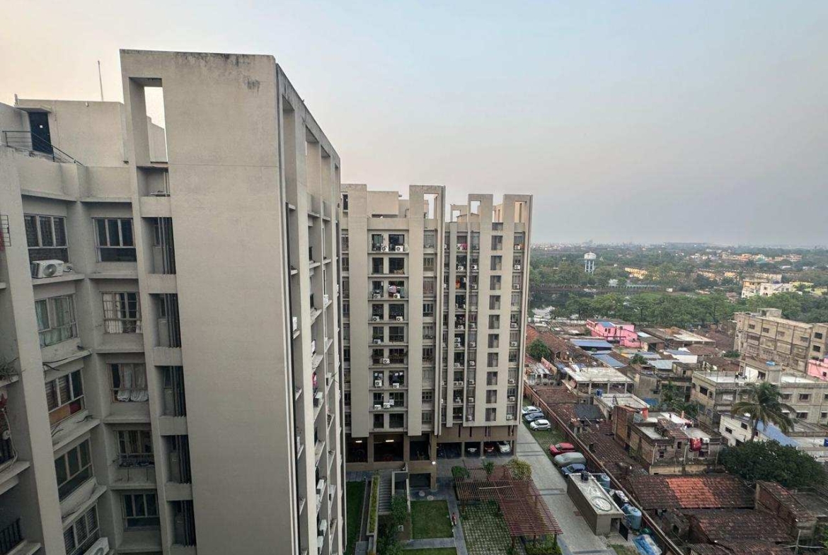 4 Beds 4 Baths – Apartment for Sale in Prime location of Kolkata