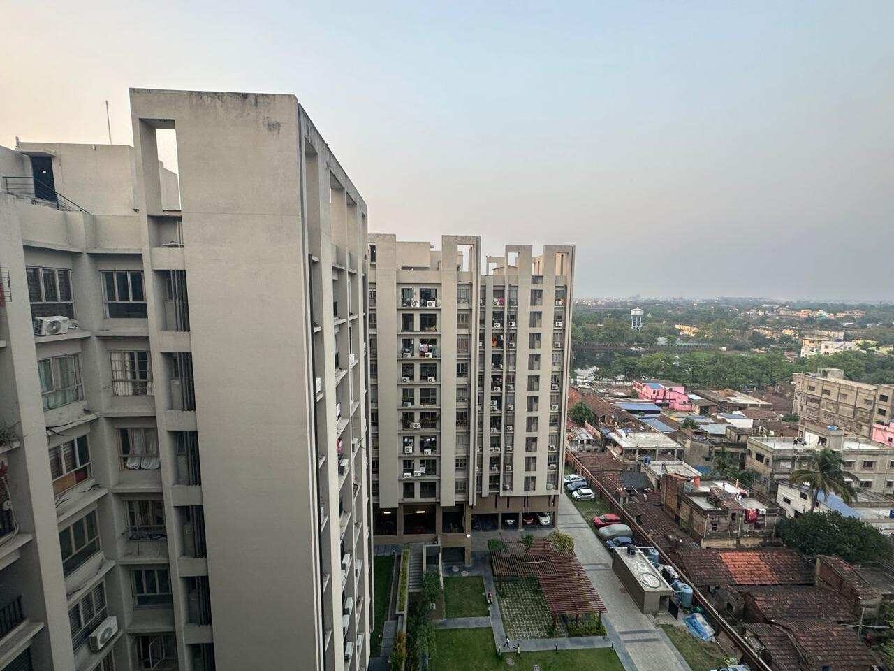 cd3 4 Beds 4 Baths – Apartment for Sale in Prime location of Kolkata