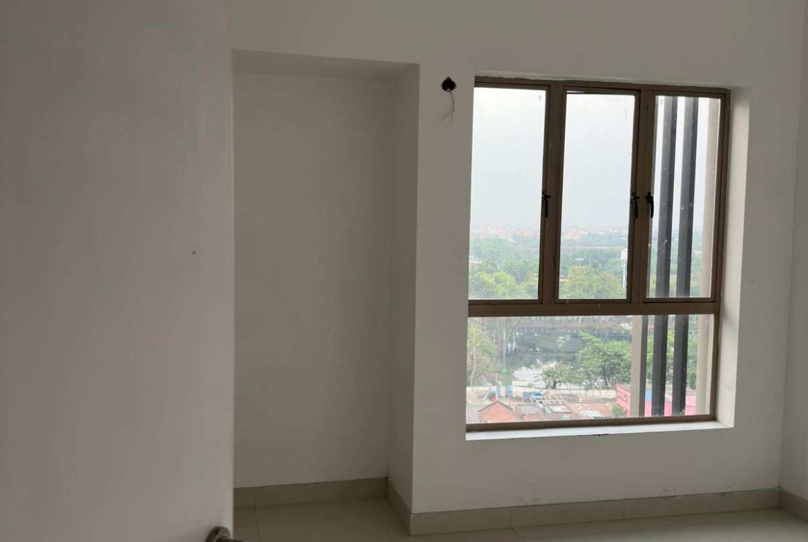 4 Beds 4 Baths – Apartment for Sale in Prime location of Kolkata