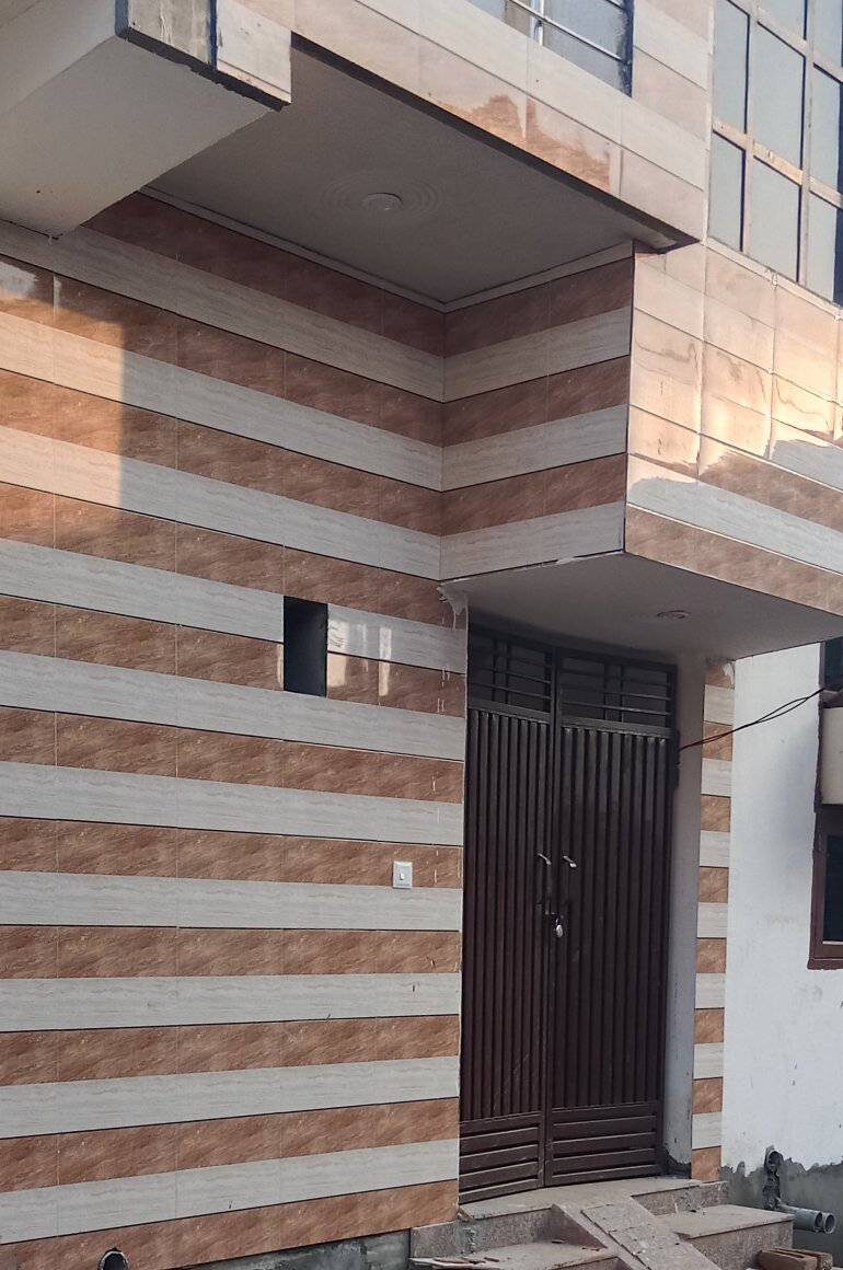 dg 2 Beds House for Sale near SKS World School, Noida