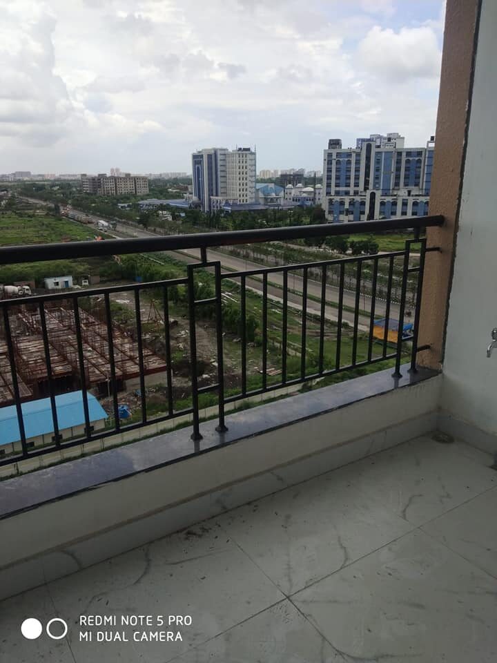 f2 Premium 2Beds ( 1108 sq ft ) Available For Sale in Mani Casa @ 96 Lac in New Town AA II.