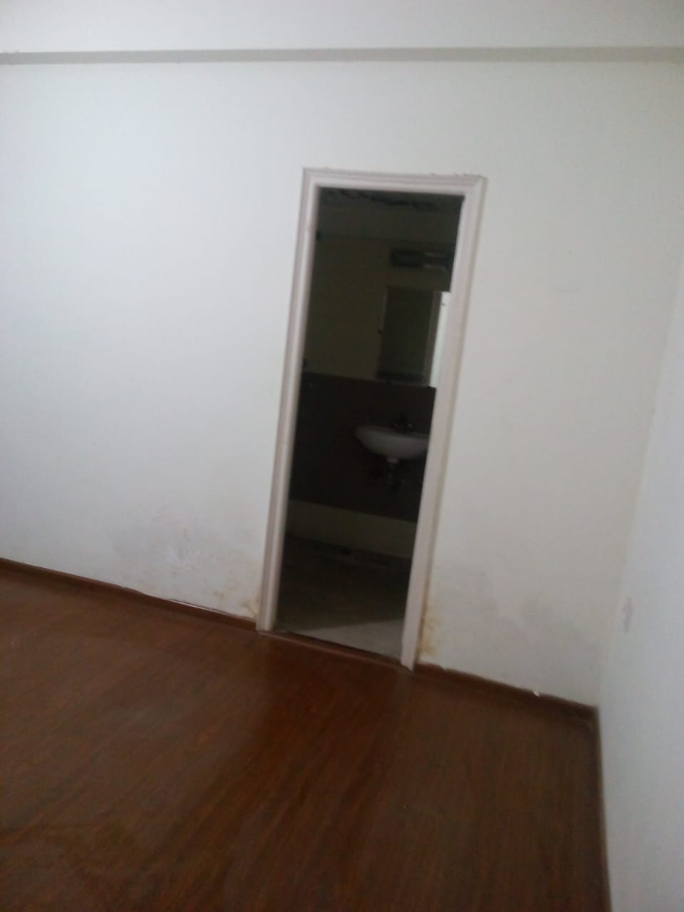 m4 M G Real Estate 3 Beds 2 Baths Ready to Move House for Sale in Noida