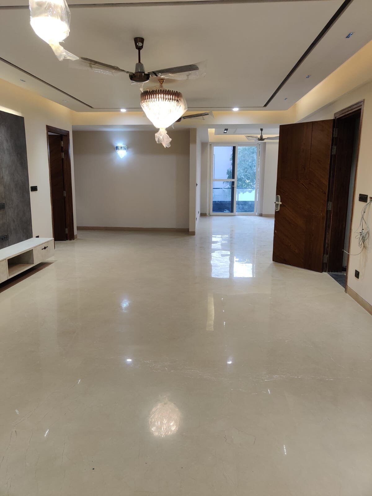 mj1 4 Bed 5 Bath BUILDER FLOOR FOR SALE | SOUTH CITY 1 | 538 YDS Gurgaon