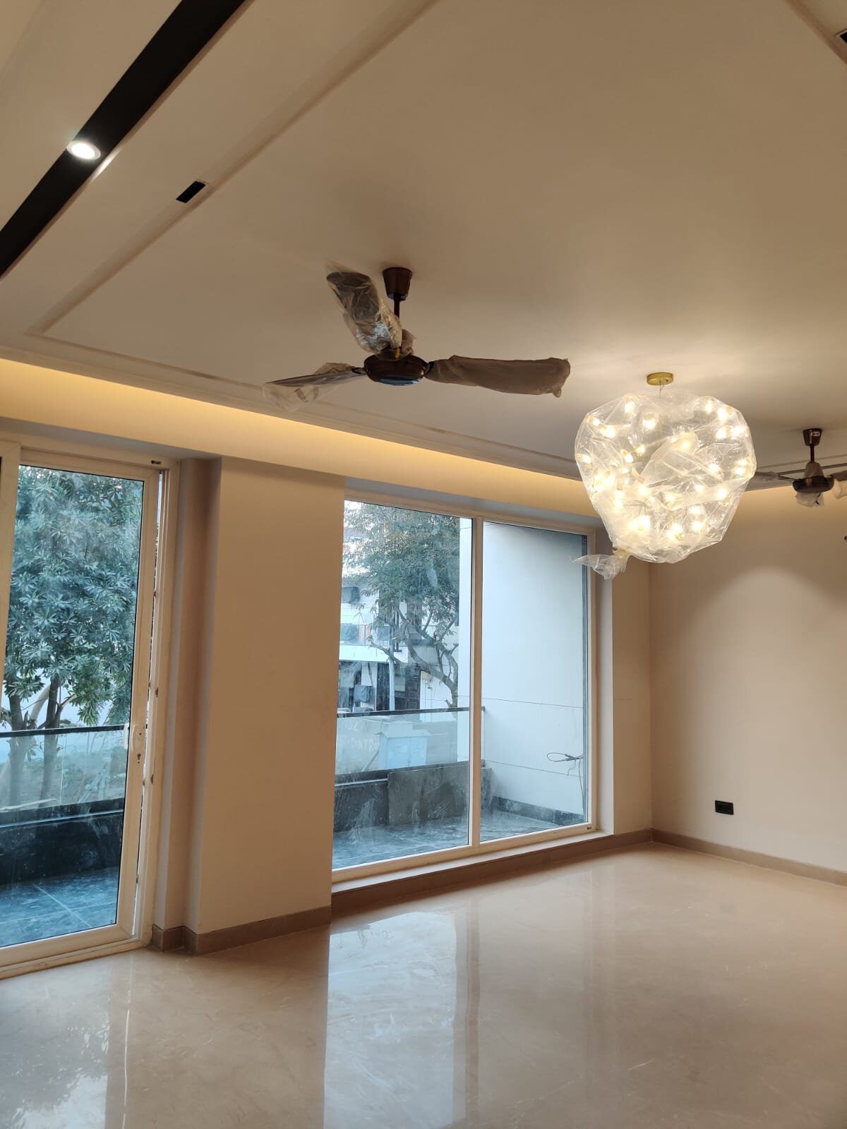 mj2 4 Bed 5 Bath BUILDER FLOOR FOR SALE | SOUTH CITY 1 | 538 YDS Gurgaon