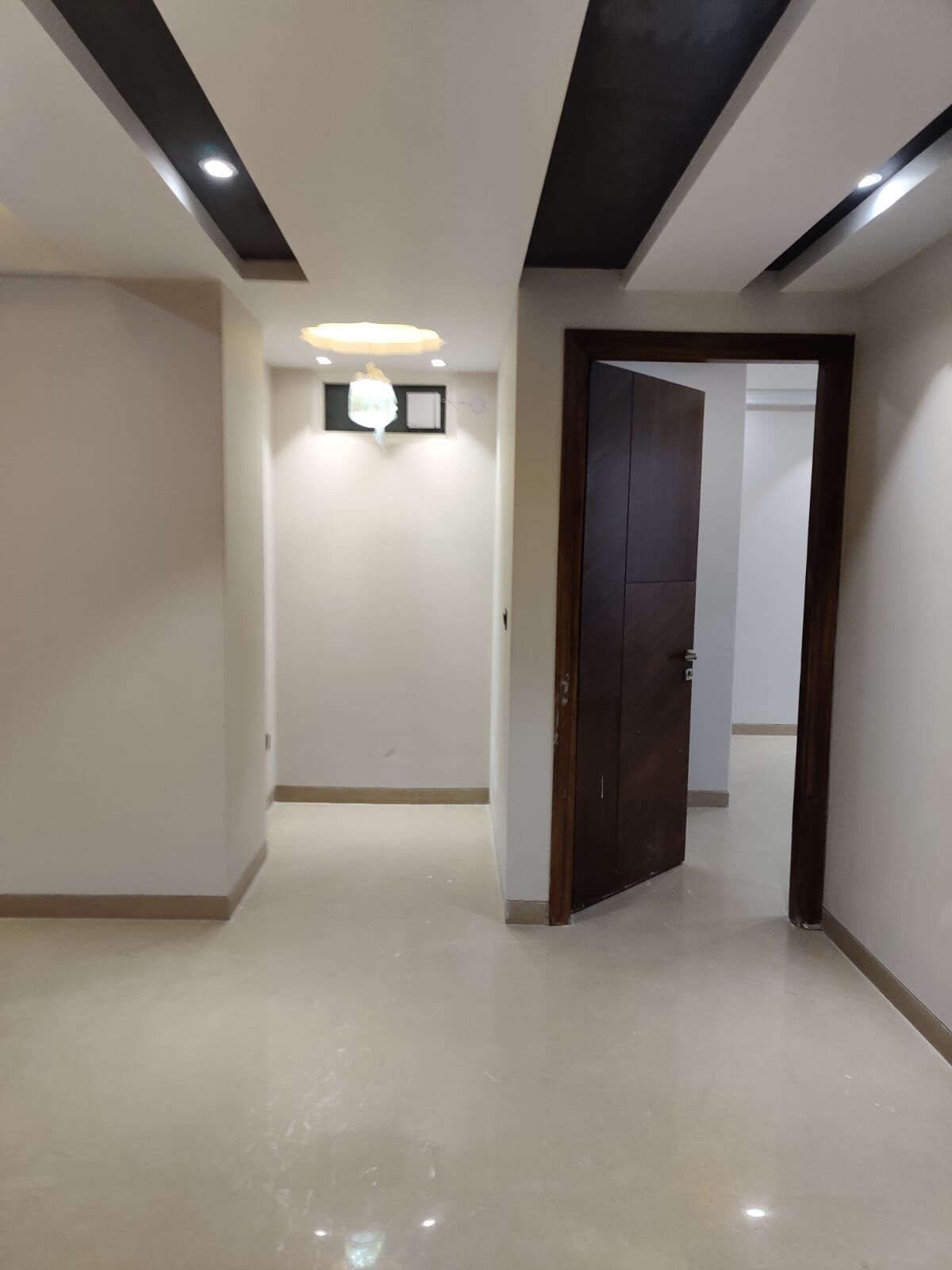 mj4 4 Bed 5 Bath BUILDER FLOOR FOR SALE | SOUTH CITY 1 | 538 YDS Gurgaon
