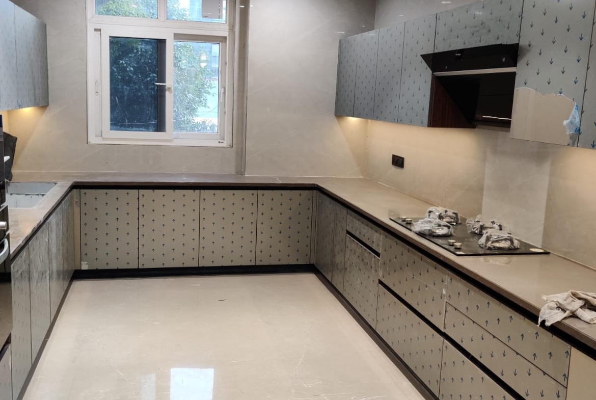 4 Bed 5 Bath BUILDER FLOOR FOR SALE | SOUTH CITY 1 | 538 YDS Gurgaon