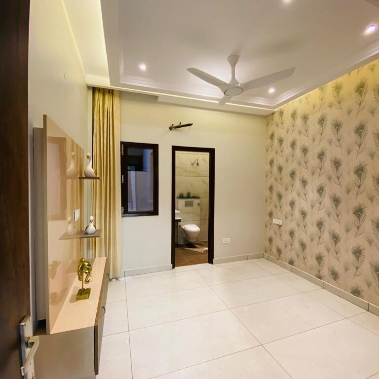 Luxurious 3 Beds 3 Baths Flat for Sale in Mohali, Punjab