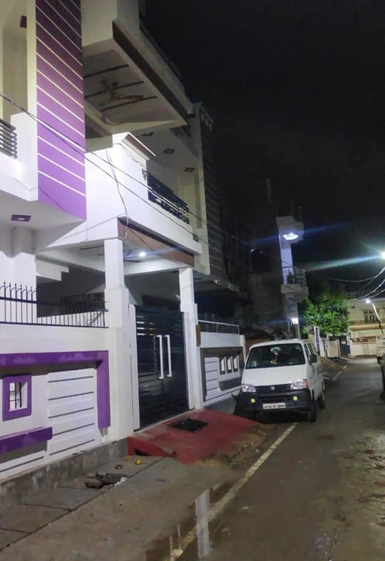 4 Beds 4 Baths Resale House in Indira Nagar Lucknow