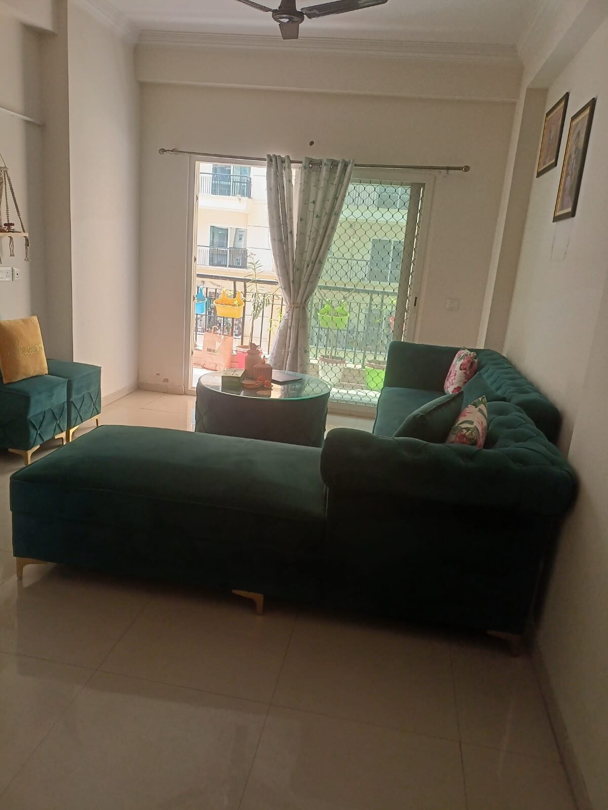 x2 M G REAL ESTATE PRESENT 3 Beds 3 Baths FLAT FOR SALE IN SECTOR 75 NOIDA