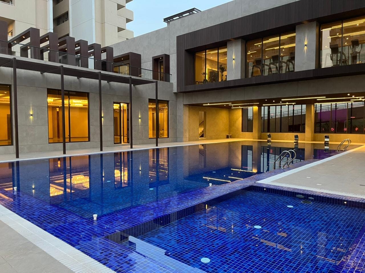 y5 Ready to move in Flats in Prime location Noida . 2Bhk, 2+study, 3Bhk & 4Bhk