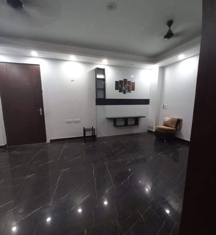 2 Beds BRAND-NEW FLAT AVAILABLE ON RENT IN SAKET , New Delhi