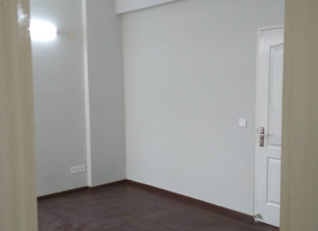 3 BHK for rent, property in Sector 92, Raheja Sampada, Gurgaon.