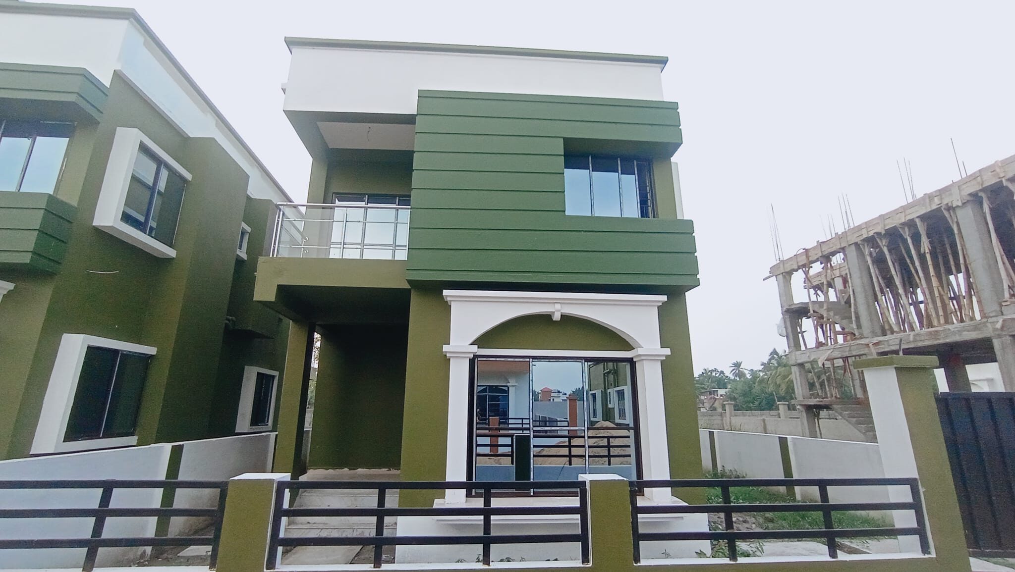 h Villa: REEF- 2 Beds House Ready to Move for Sale in Kolkata