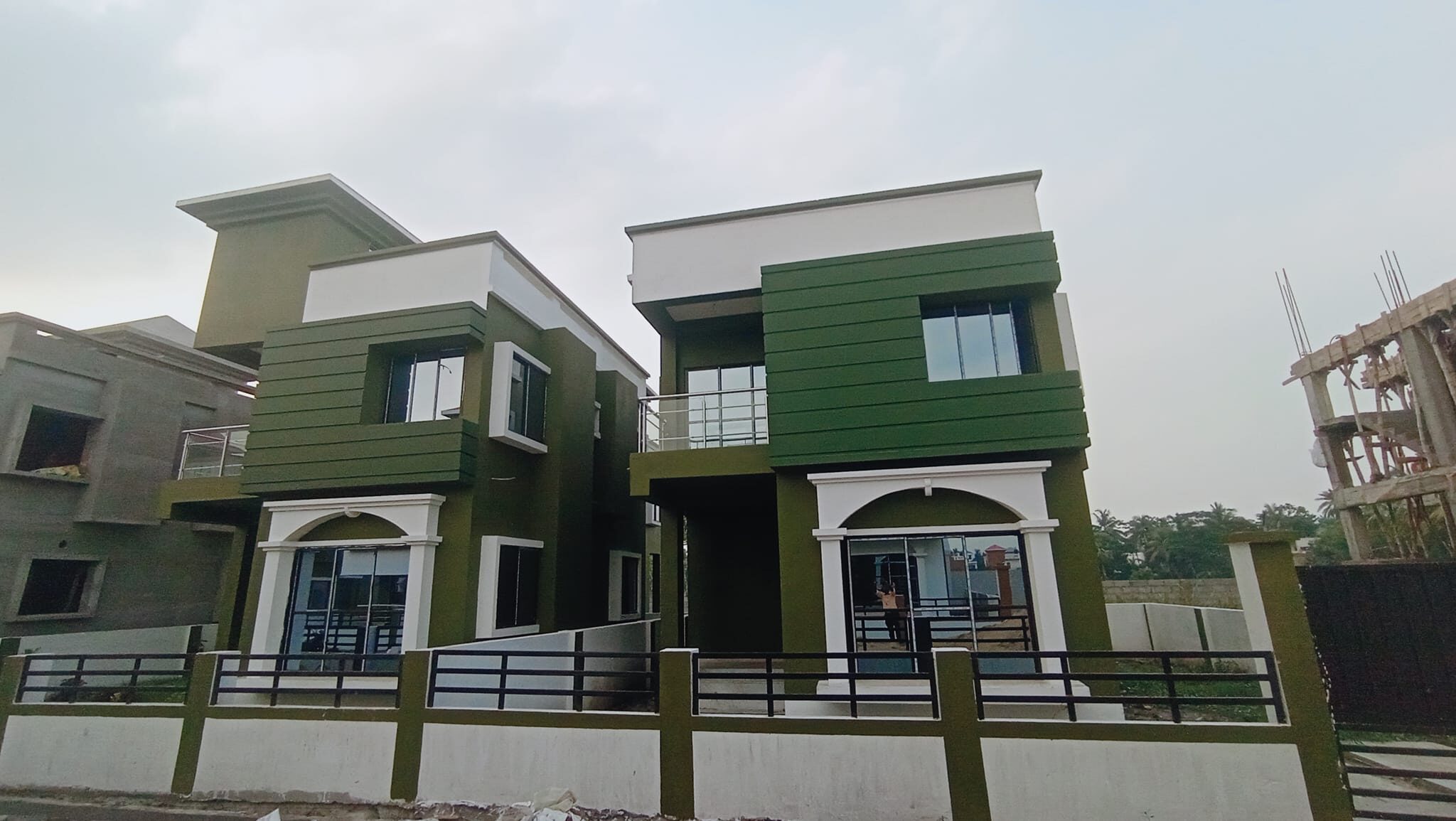 h1 Villa: REEF- 2 Beds House Ready to Move for Sale in Kolkata