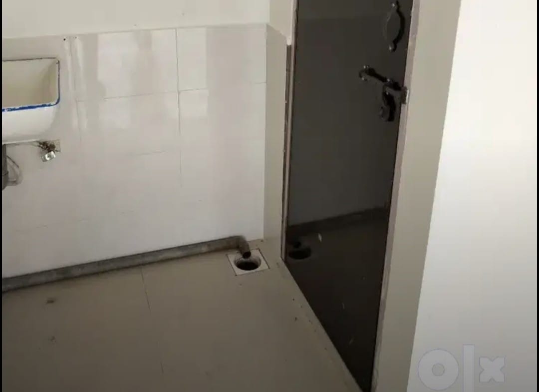 Ground Floor shop available for rent in Ahmedabad