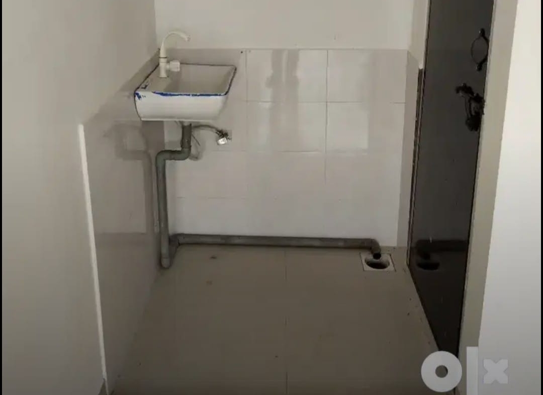 Ground Floor shop available for rent in Ahmedabad