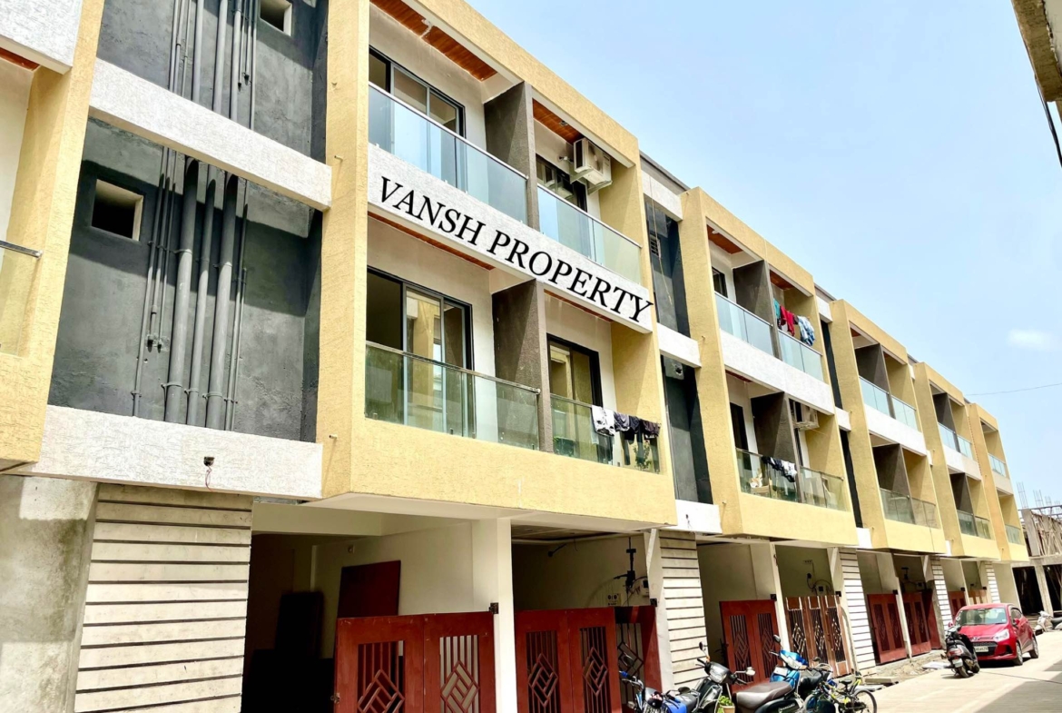 Buy 3 Beds and 4 Beds Raw house in Surat, Ahmedabad, Gujarat