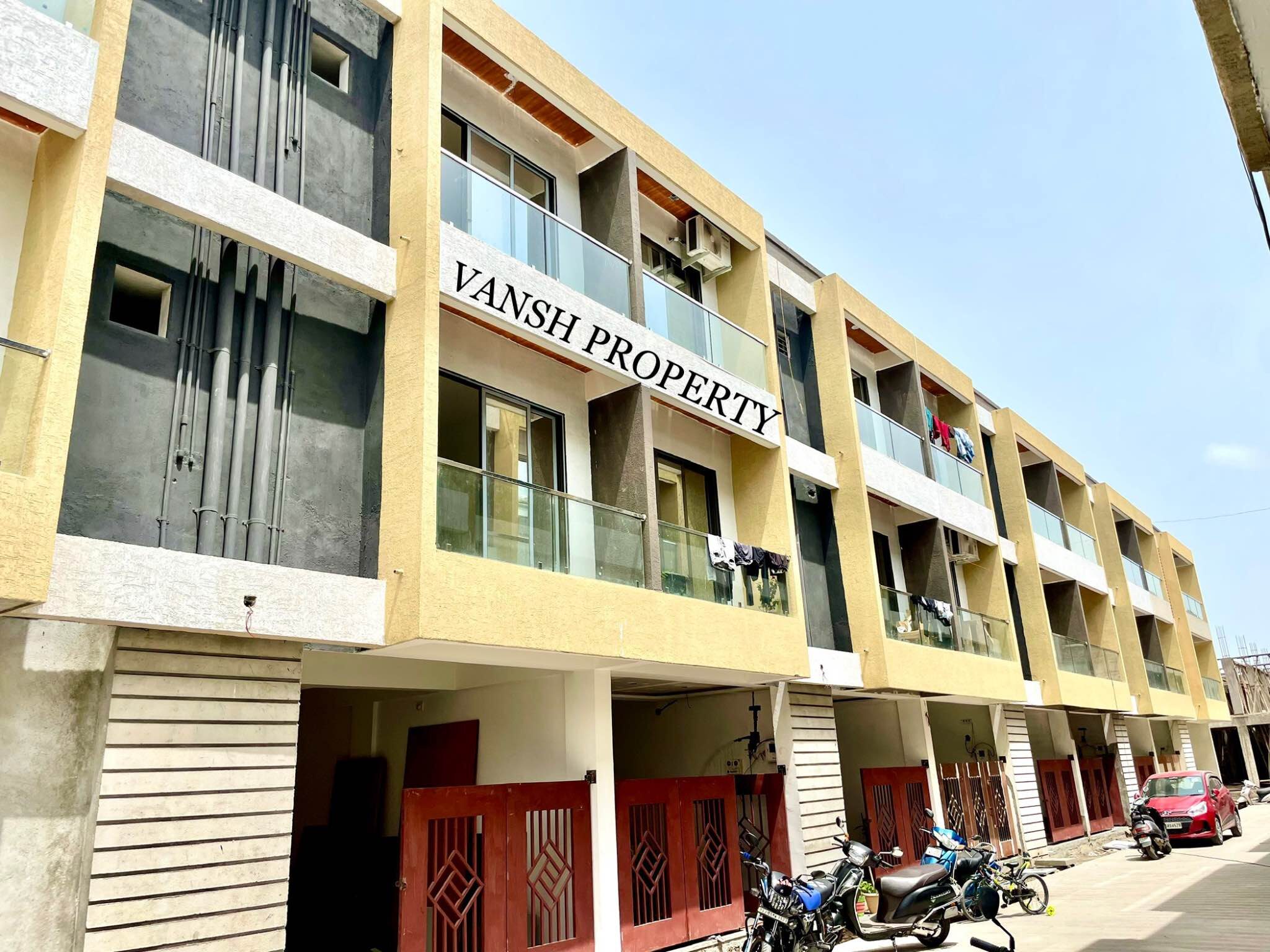 su1 Buy 3 Beds and 4 Beds Raw house in Surat, Ahmedabad, Gujarat