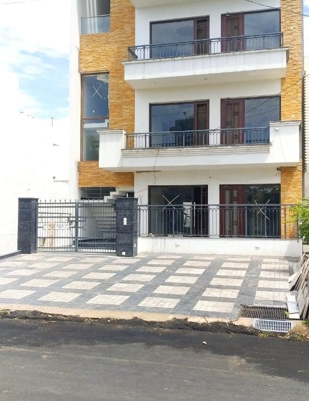 3 Beds 3 Baths villa for Sale in Mohali