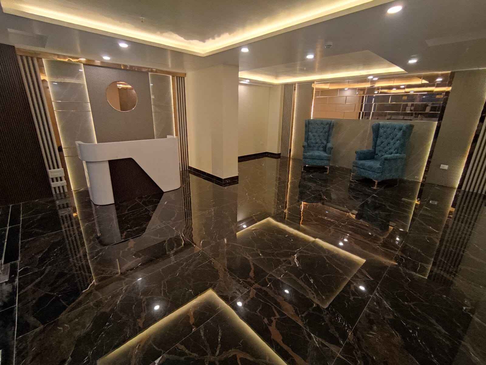 v6 2 Beds 2 Baths – Apartment for Sale in Greater Noida