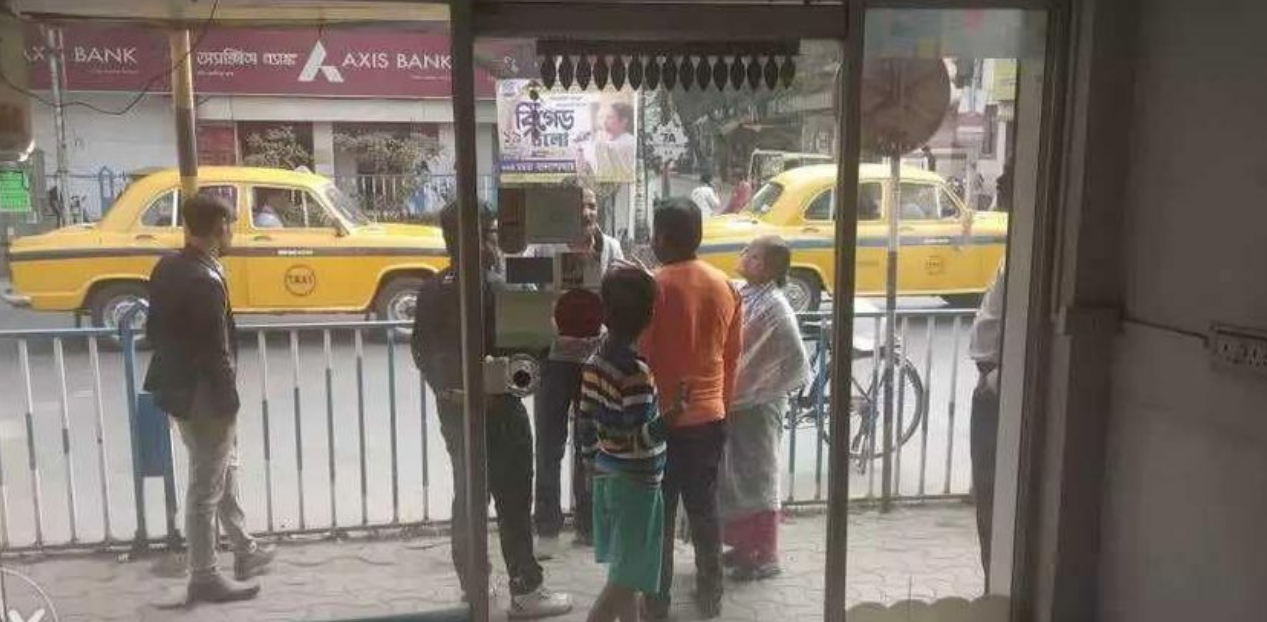2 Shop for Rent in Kolkata