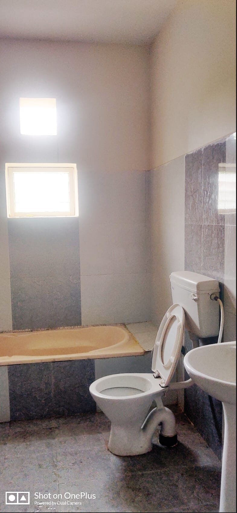 Flat Available For Rent