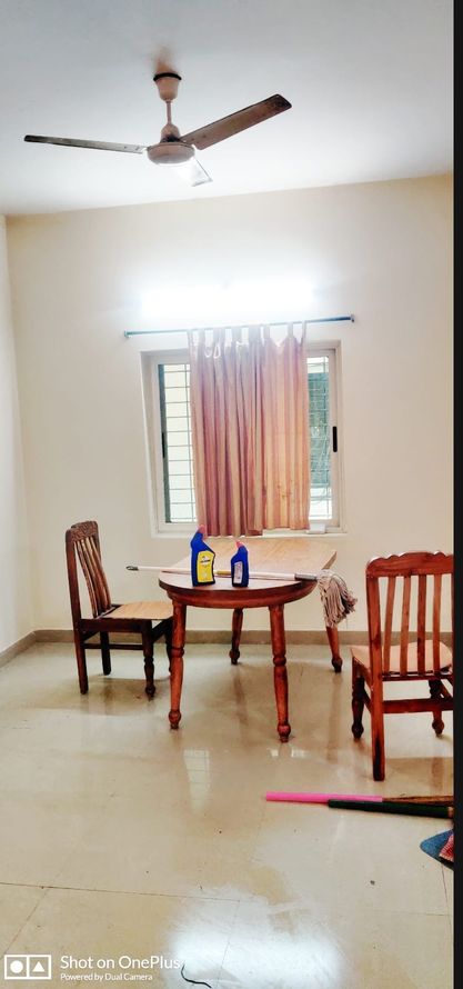 Flat Available For Rent