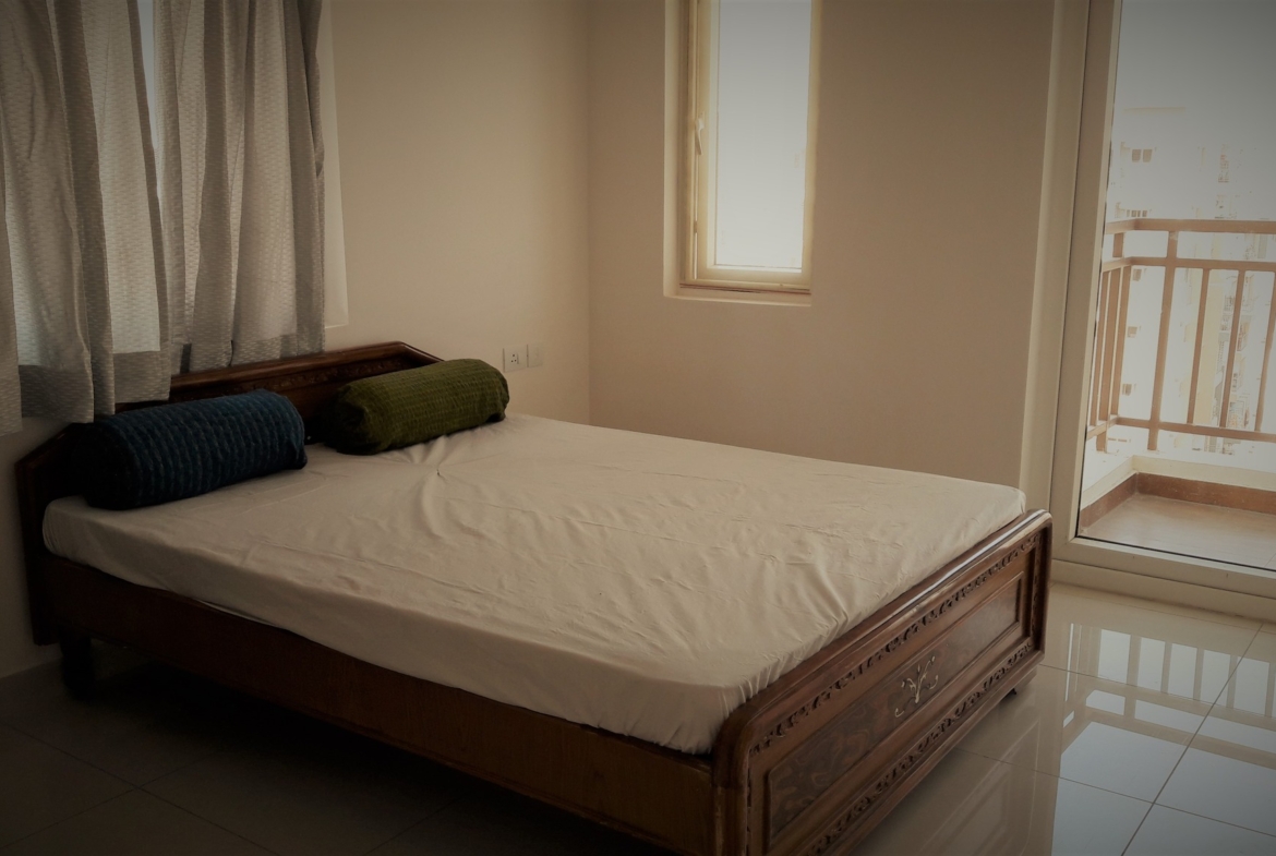 Aparna Lake Breeze 3BHK for sale!